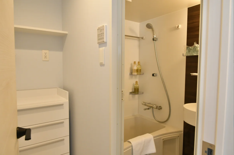 CRYSTAL＆RESORT FUKUOKA 1001-8