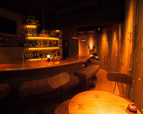 Casual BAR Don'tCry-1