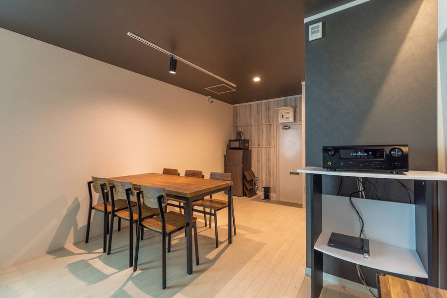 プレミアムスペース湘南 THEATER ROOM 01-10