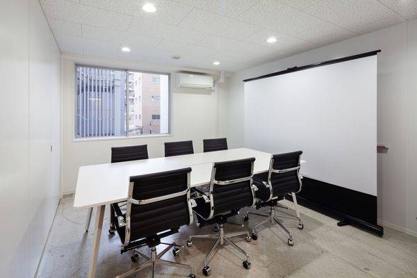 ミーティングスペース１-1