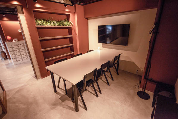 仙台Blank　6名定員ミーティングスペース-1