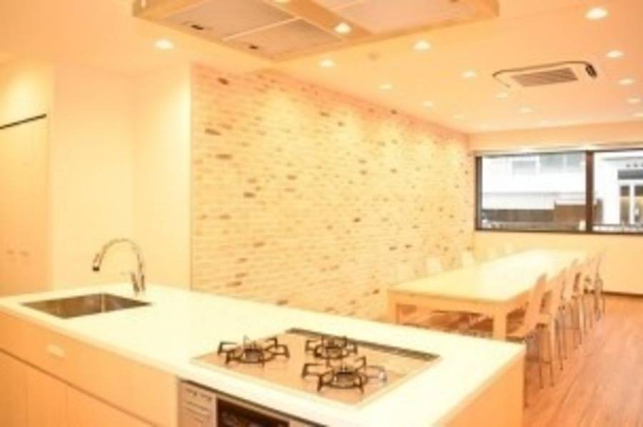 Garden Kitchen 新宿御苑east 10~22時-3