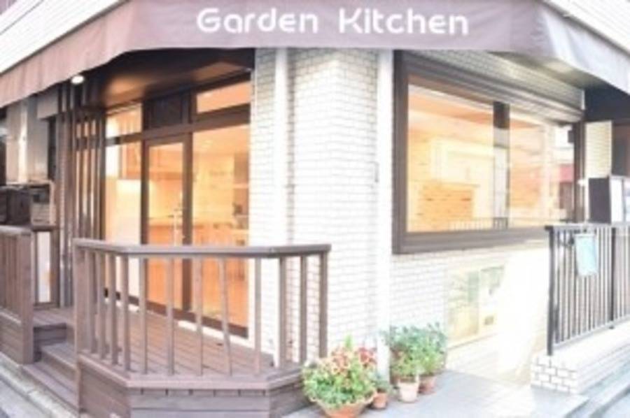 Garden Kitchen 新宿御苑east 10~22時-9