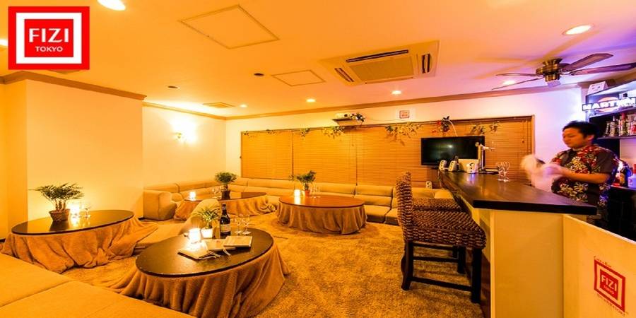 新宿 Cafe&Bar FIZI 平日18:00~23:00 A-7