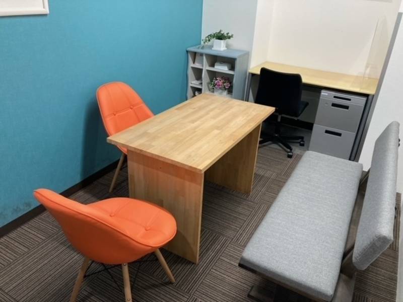 北目町通沿い　小林ビル1F-2