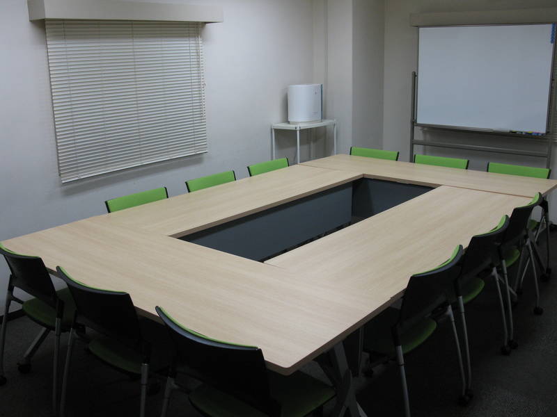 B3 座卓 （B3-6会議室｜機械振興会館） 