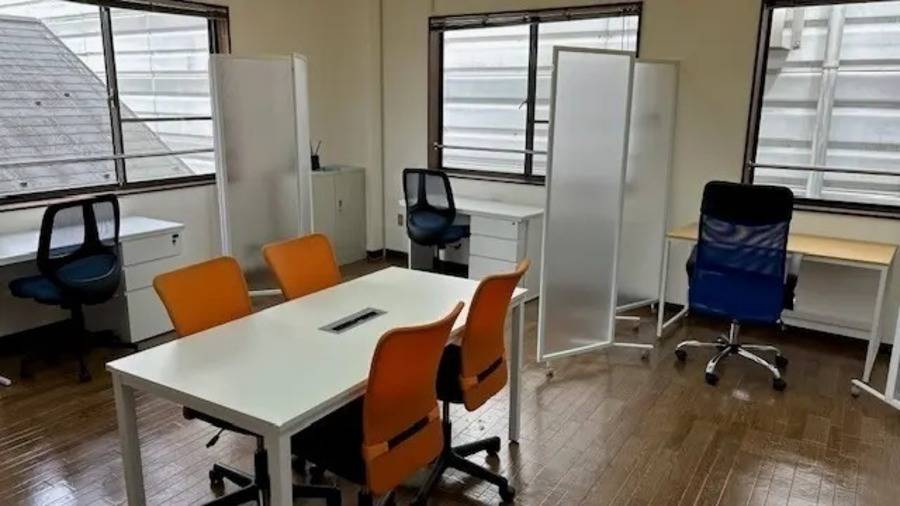 【レンタルスペース】【スペイシー】貸会議室 近江八幡駅 8名の画像