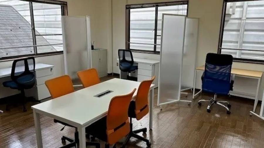 【レンタルスペース】【スペイシー】貸会議室 近江八幡駅 8名の画像