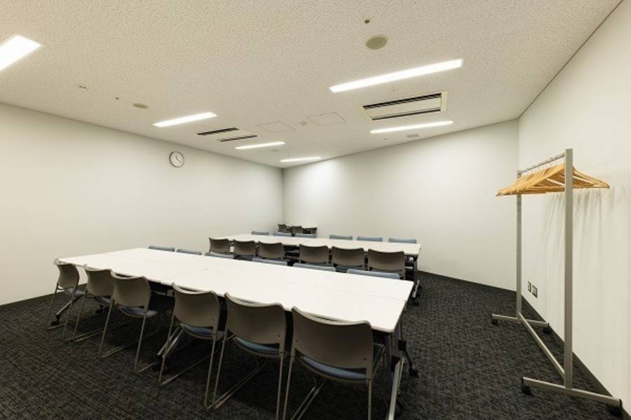 ベルサール渋谷ファーストB1 HALL-5