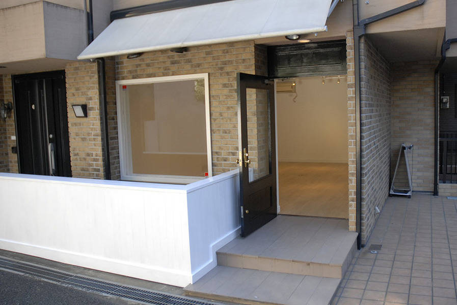 ワンエフ gallery 1F-1