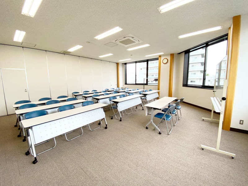 【久屋大通駅から徒歩2分】名古屋会議室 法研中部久屋大通店 第4会議室【最上階の明るく綺麗な会議室】