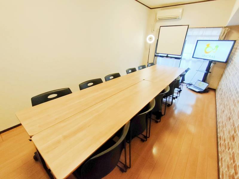 LINCRAS貸し会議室トーカン博多2-6
