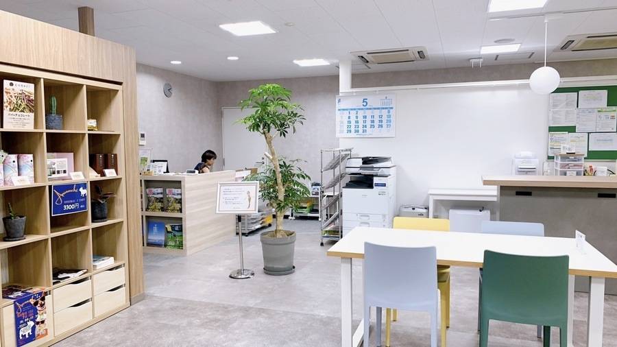 貸会議室MICAN フォンブース5(奥側)-6
