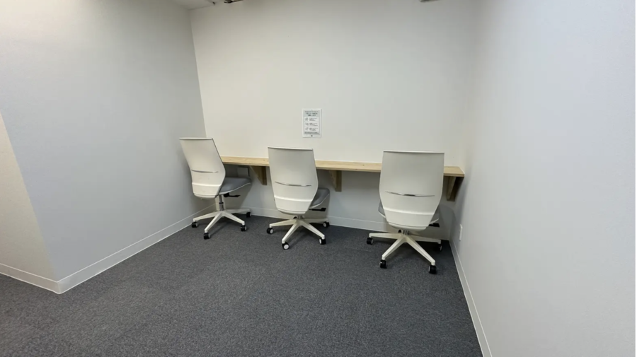 【レンタルスペース】【スペイシー】貸会議室 北上尾駅 4名の画像