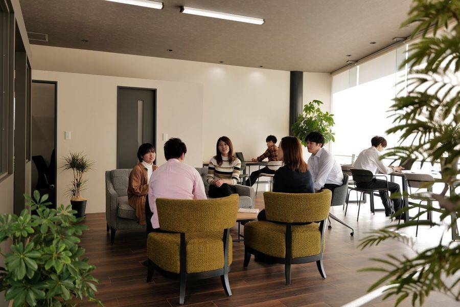 【レンタルスペース】【スペイシー】貸会議室 富士宮駅 18名の画像