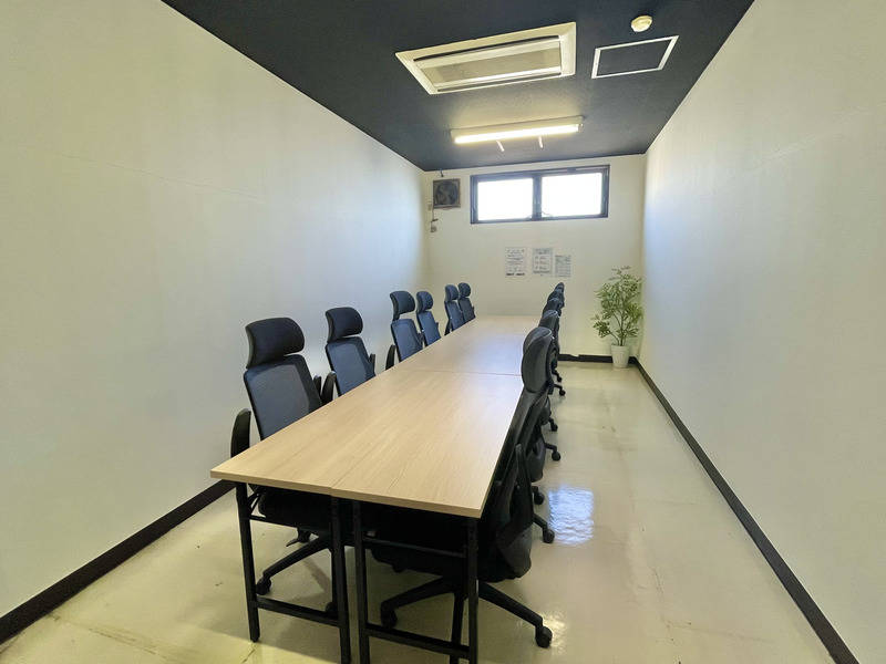 【レンタルスペース】【スペイシー】貸会議室 北上尾駅 12名の画像