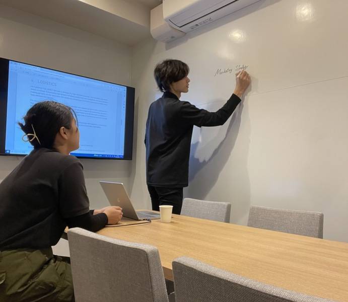 U-make B1F 会議室-2