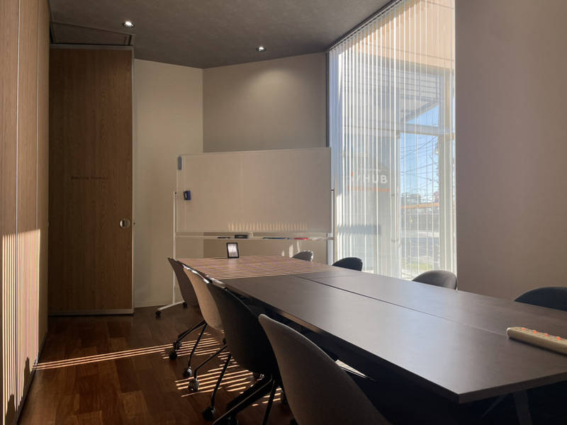 Connected Studio i/HUB 大会議室-4