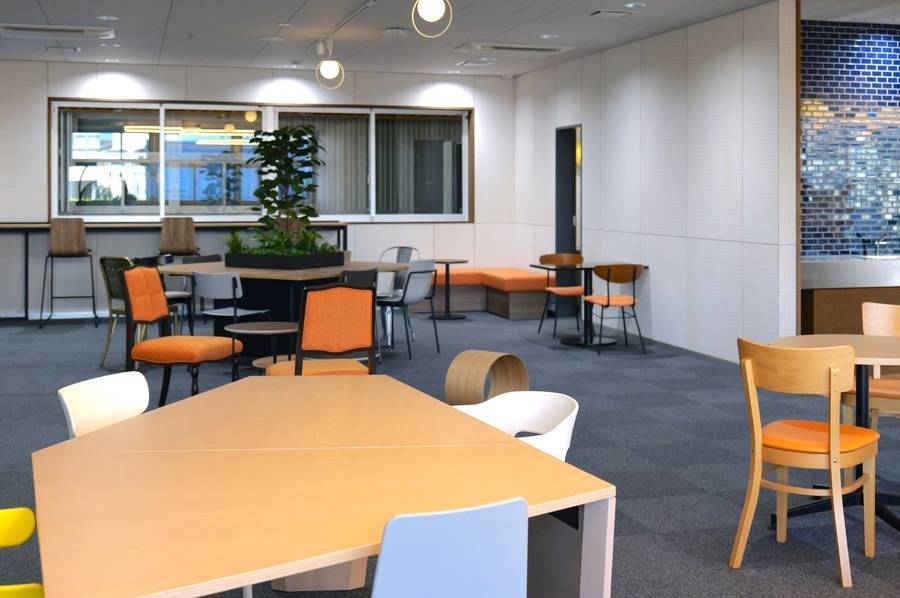 Komatsu 九CO-WORKING AREAルーム1-3