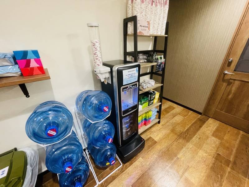 いいオフィス新宿西口 個室15-7
