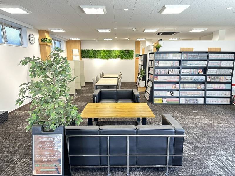 【レンタルスペース】【スペイシー】貸会議室 天神川駅 35名の画像