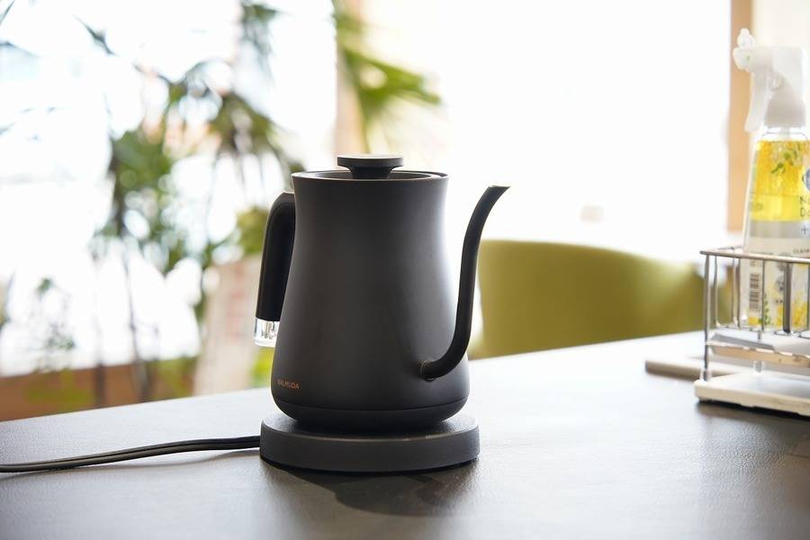 12名会議室 大型モニター Zoomマイク･スピーカー完備-13