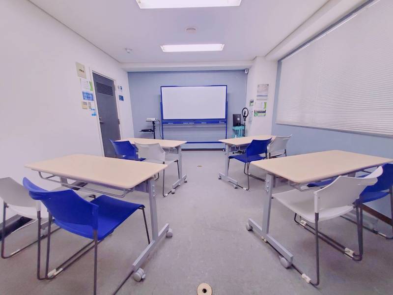 【レンタルスペース】【スペイシー】貸会議室 貿易センター駅 14名の画像