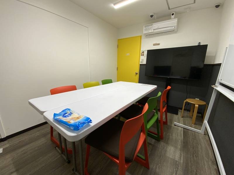 ミリヨン 03黄色部屋-12