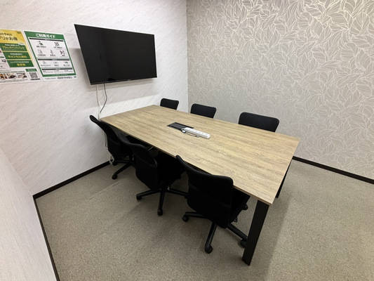 いいオフィス新宿大久保 6名会議室（Room A）-2