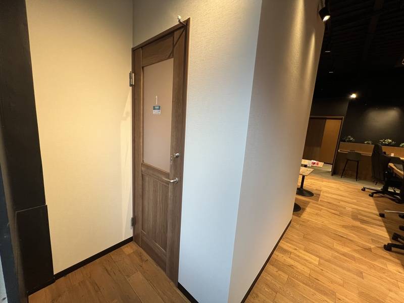 いいオフィス新大阪ブース1-3