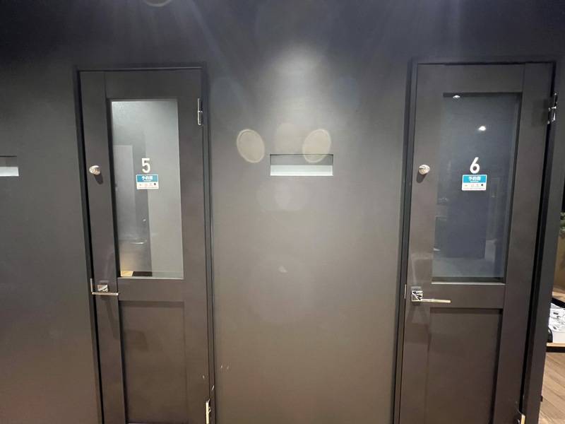 いいオフィス新大阪ブース5-2