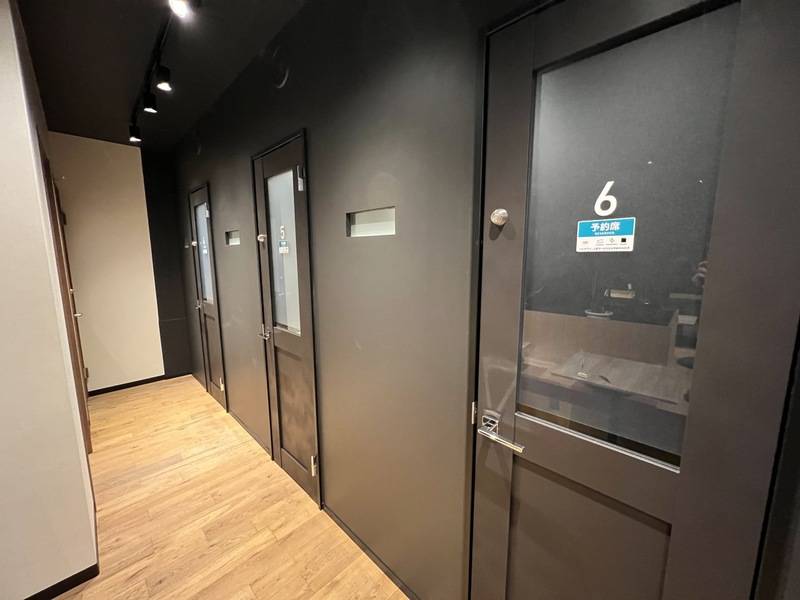 いいオフィス新大阪ブース5-2