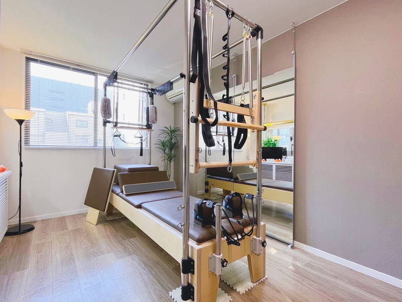 レンタルマシンピラティススタジオHALEMALU-1