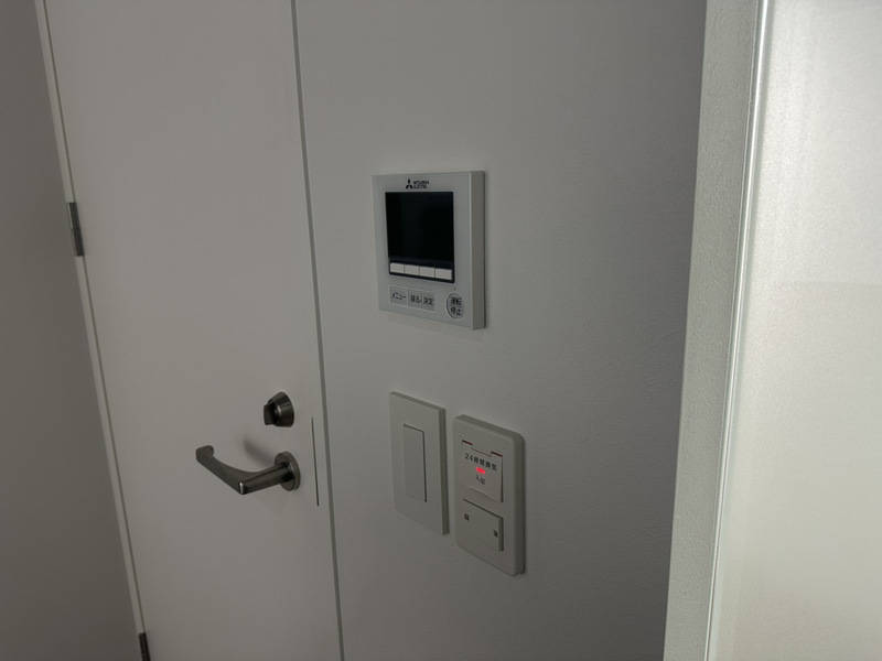 【大名天神】モニター付き完全個室！6名利用可能なミーティングルームA-3