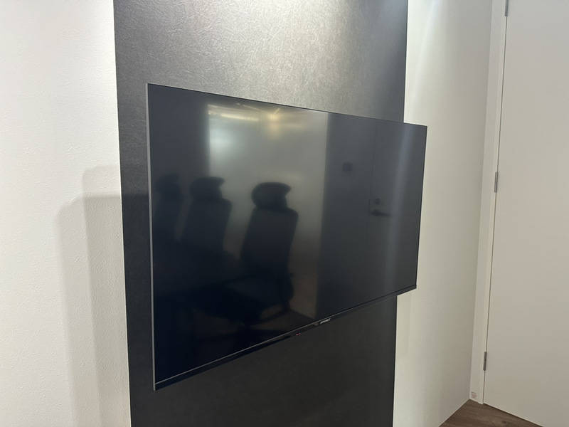 【大名天神】モニター付き完全個室！6名利用可能なミーティングルームA-4