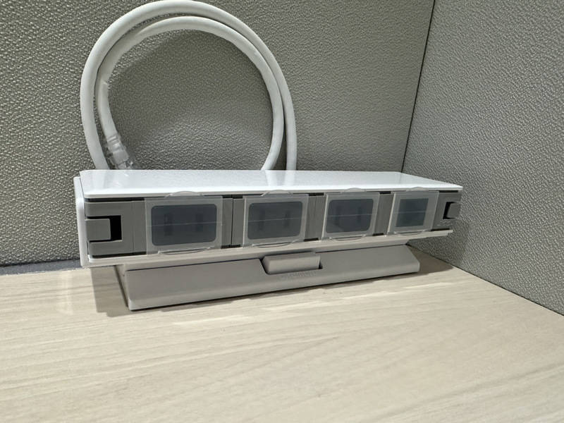 【大名天神】BOXタイプの完全個室！フォンブースB-4