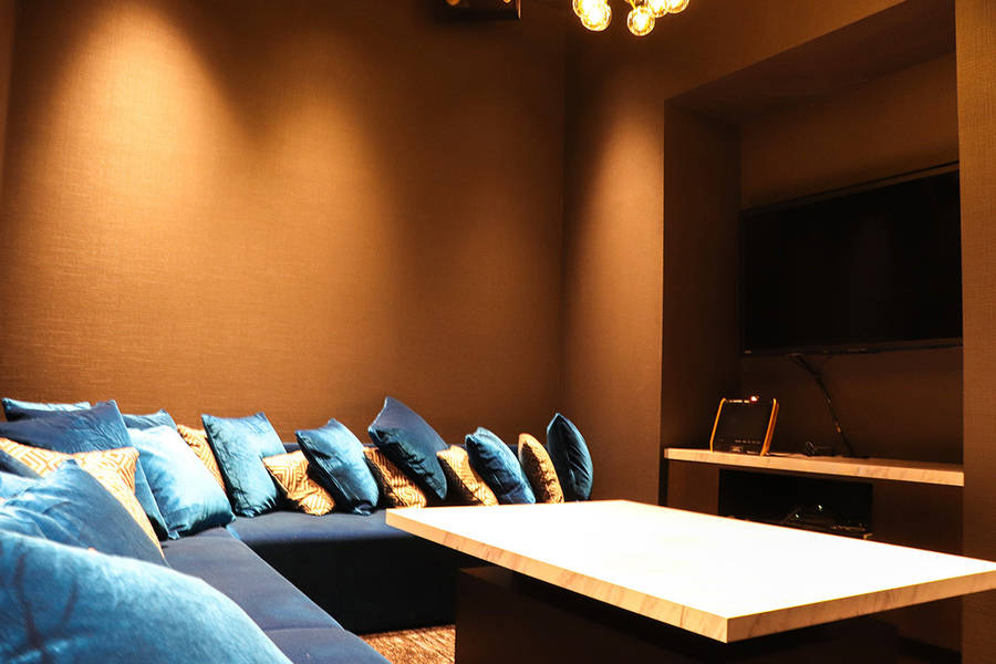 BasisPoint LOUNGE VIP Room-1
