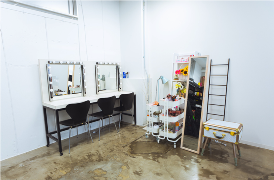 STUDIO Z-3