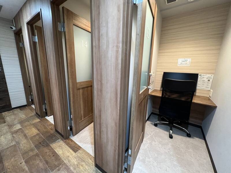 いいオフィス赤坂見附 ブース8-6