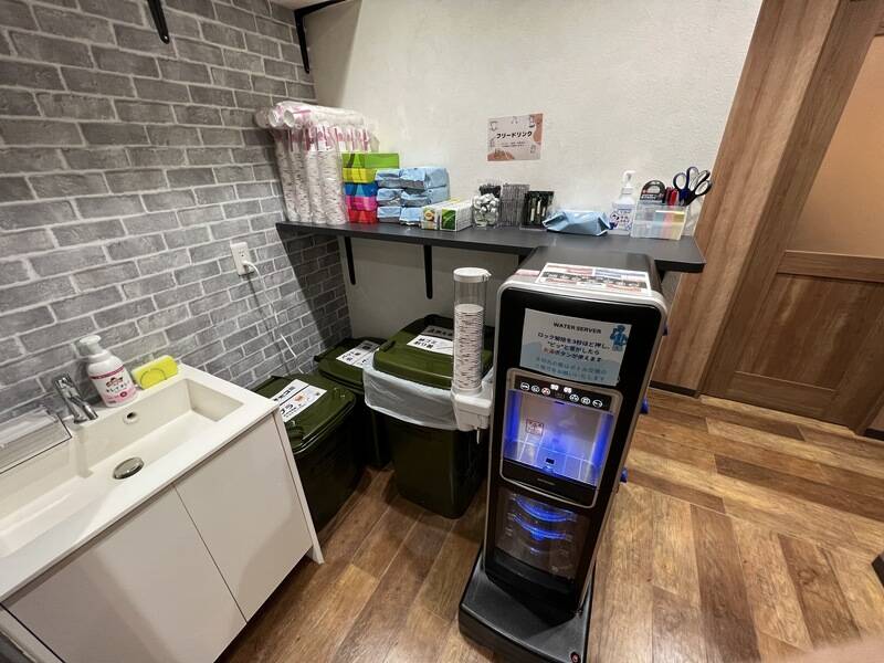 いいオフィス赤坂見附 ブース8-8