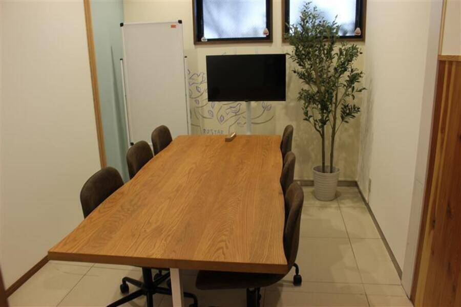 【レンタルスペース】【スペイシー】貸会議室 塩尻駅 7名の画像