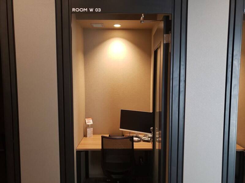 【レンタルスペース】【スペイシー】貸会議室 海浜幕張駅 1名の画像