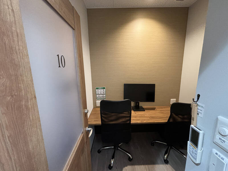 いいオフィス蒲田 ブース8-2