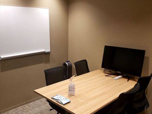 H1T秋葉原 ROOM 会議室 01(4名)-3