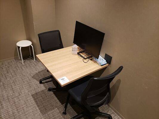 H1T秋葉原 ROOM 会議室 04(2名)-1