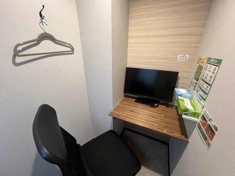 いいオフィス赤坂見附 ブース8-2