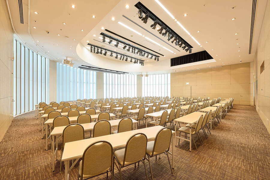 ブリーゼプラザ　ホール＆カンファレンス　小ホール-3