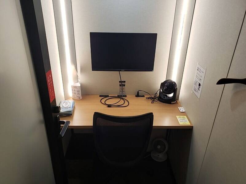 【レンタルスペース】【スペイシー】貸会議室 新越谷駅 1名の画像