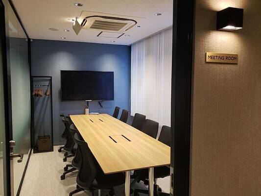 H1T新宿三丁目 会議室 01(10名)-1