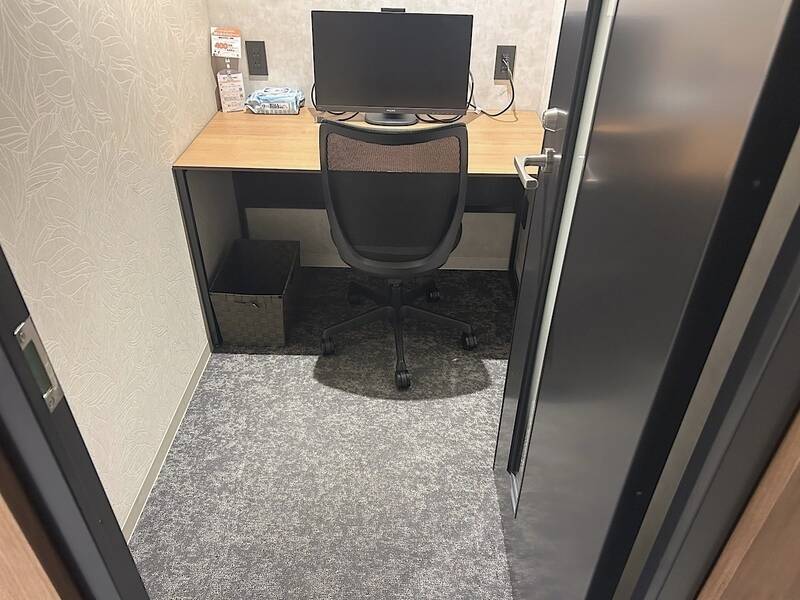 【レンタルスペース】【スペイシー】貸会議室 茅ケ崎駅 1名の画像